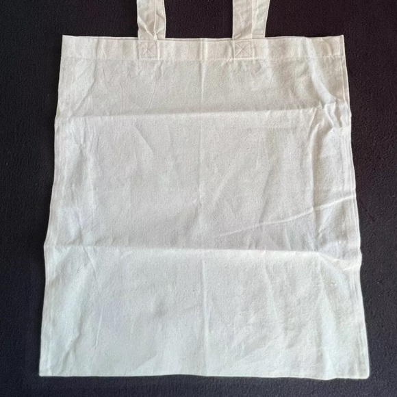 NWOT Official Traci Lords Autographed Beat It Creep Cry Baby Logo Tote Bag - Picture 6 of 6